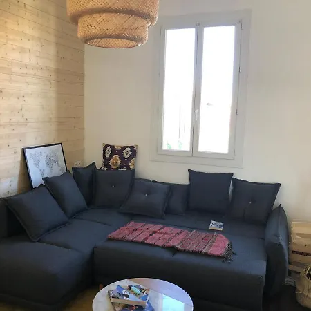 Modern Flat 60m2 Inner Center Apartamento